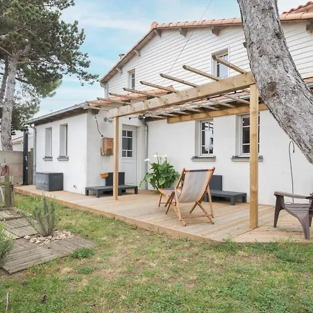 Dom wakacyjny La Gravette - 650m De La - Parking *