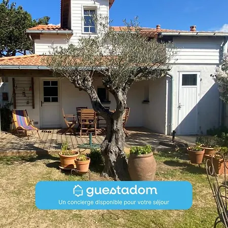 Holiday home La Gravette - 650m De La - Parking