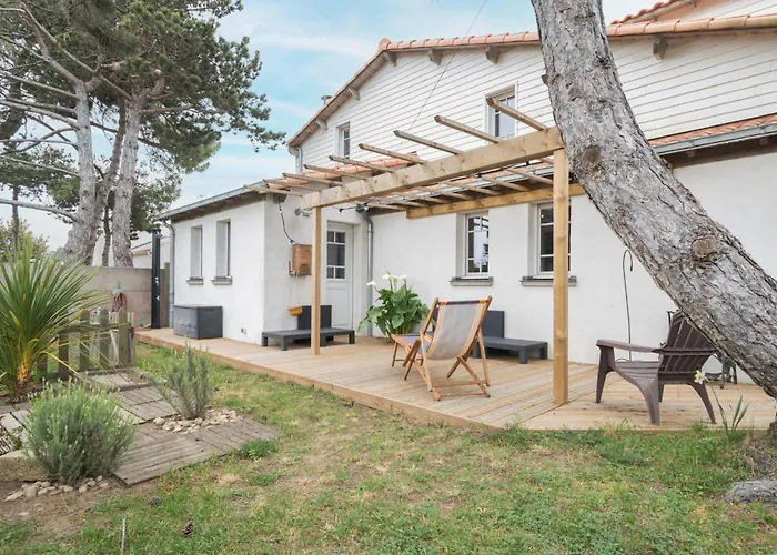 Casa de Férias La Gravette - 650m De La - Parking *